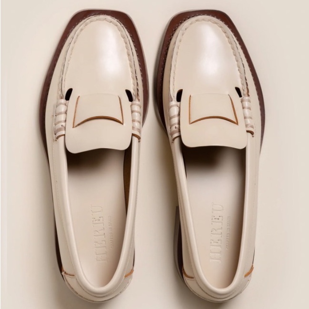 Hereu sineu interlaced detail slip on loafer